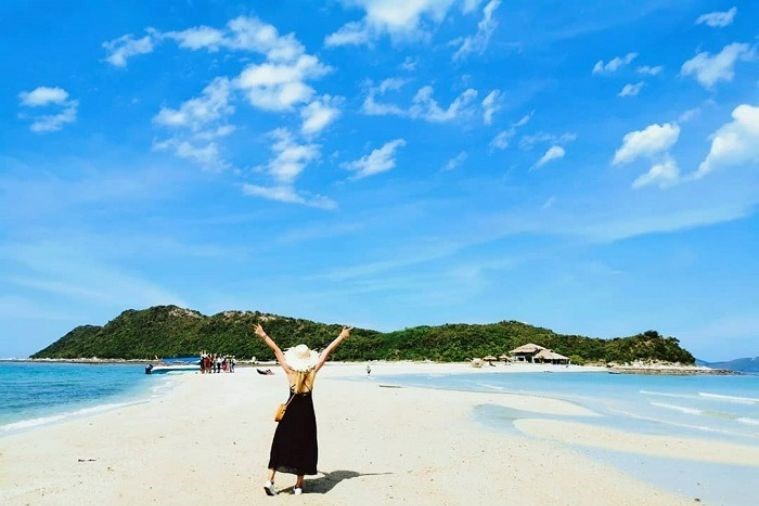 Tour Đảo Diệp Sơn 1 Ngày